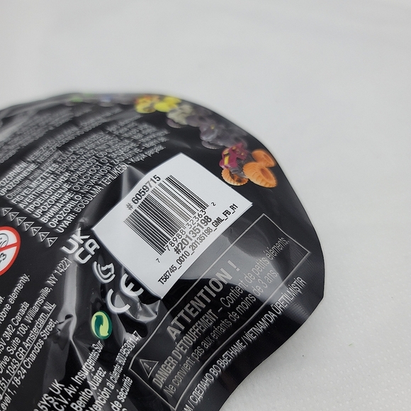 *Rare* Spin Master Monster Jam Mini Series 5 #198 Gold Zombie Monster Truck - Picture 3 of 3